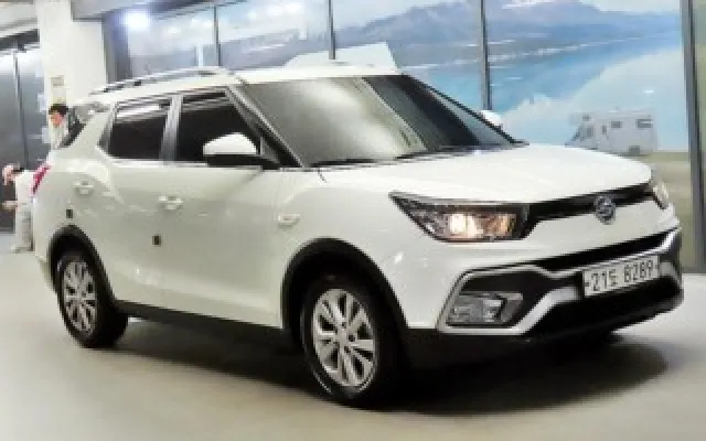 티볼리에어 중고차 티볼리 에어 2WD 가솔린 1.6 AX 매물 사진 10 - 2019/04 71,450km